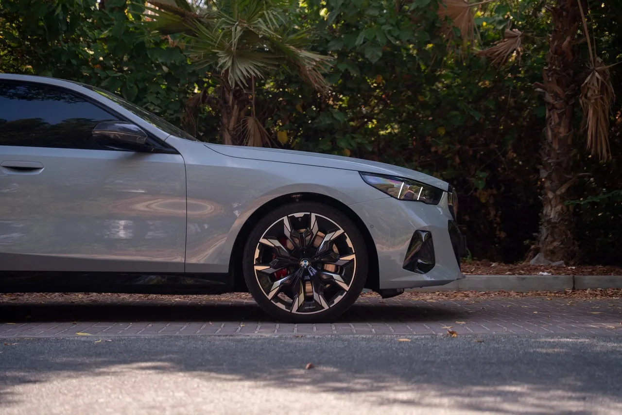 BMW 530i M Sport Pro 2026 — photo 4