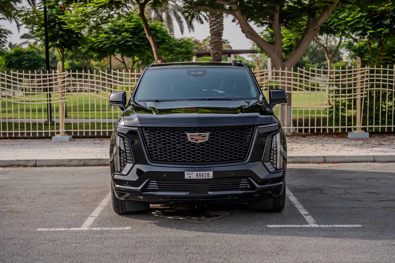 Cadillac Escalade Sport 2025 — photo 2