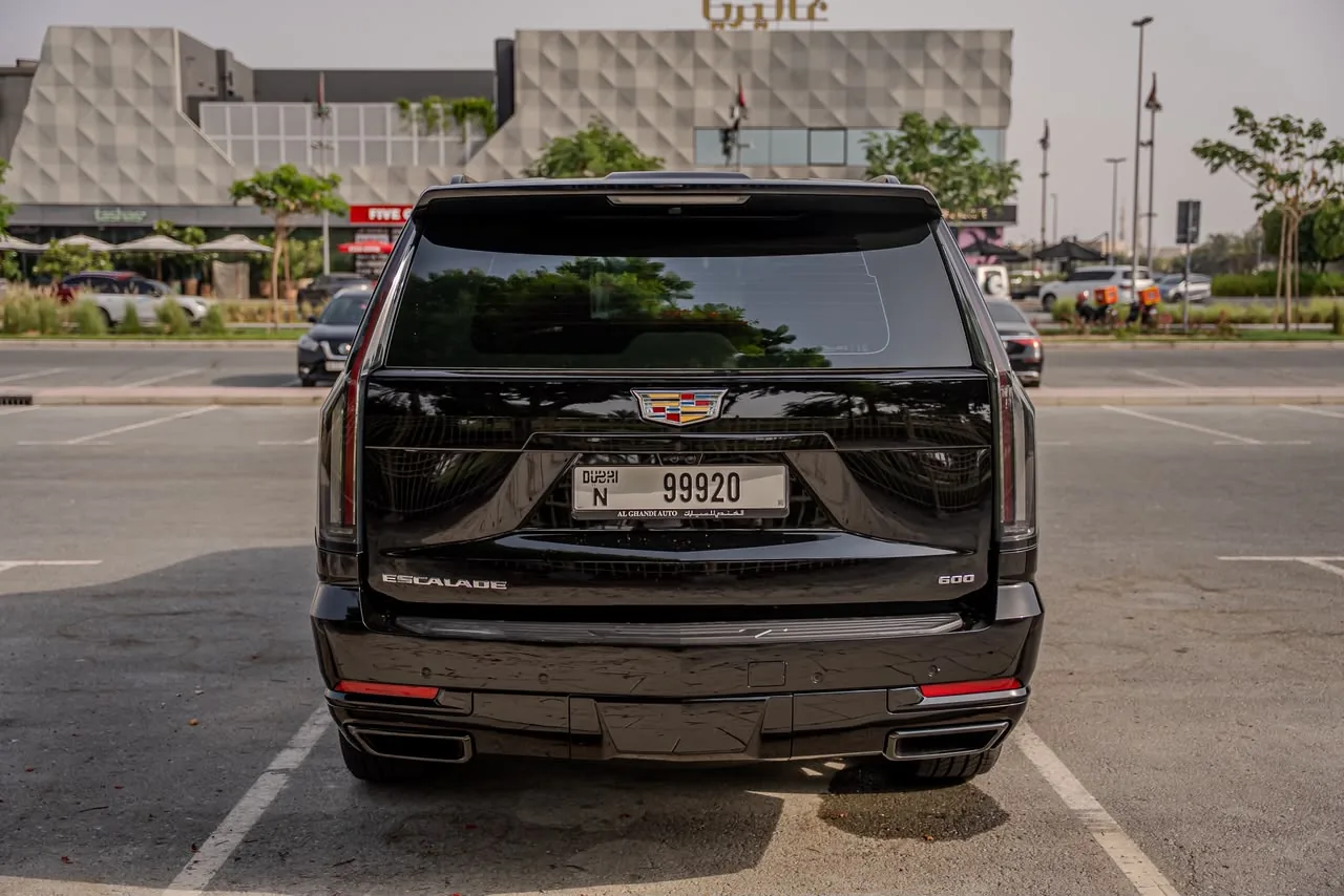 Cadillac Escalade Sport 2025 — photo 4