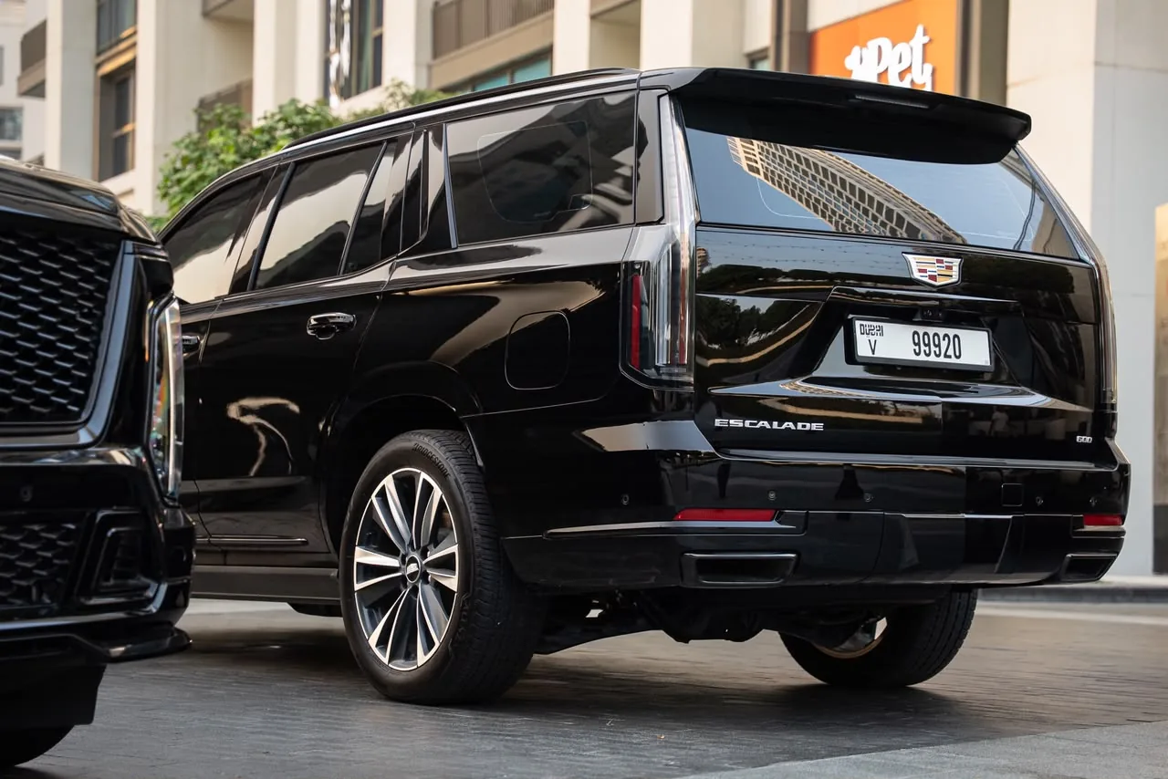 Cadillac Escalade Sport 2026 — photo 2
