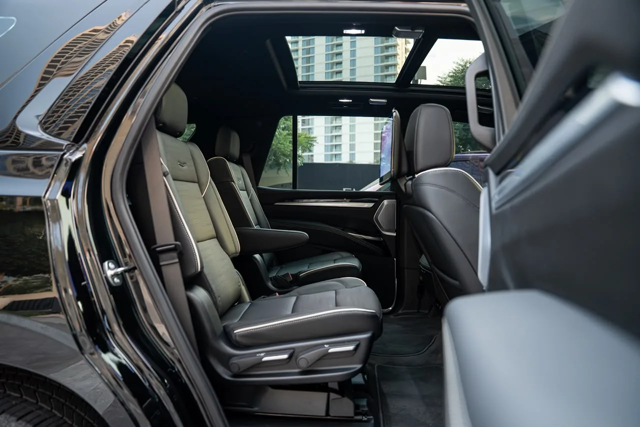 Cadillac Escalade Sport 2026 — photo 5