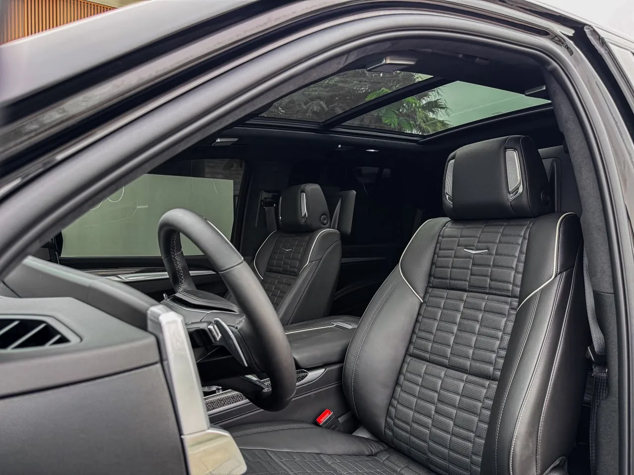 Cadillac Escalade V 2026 — photo 5
