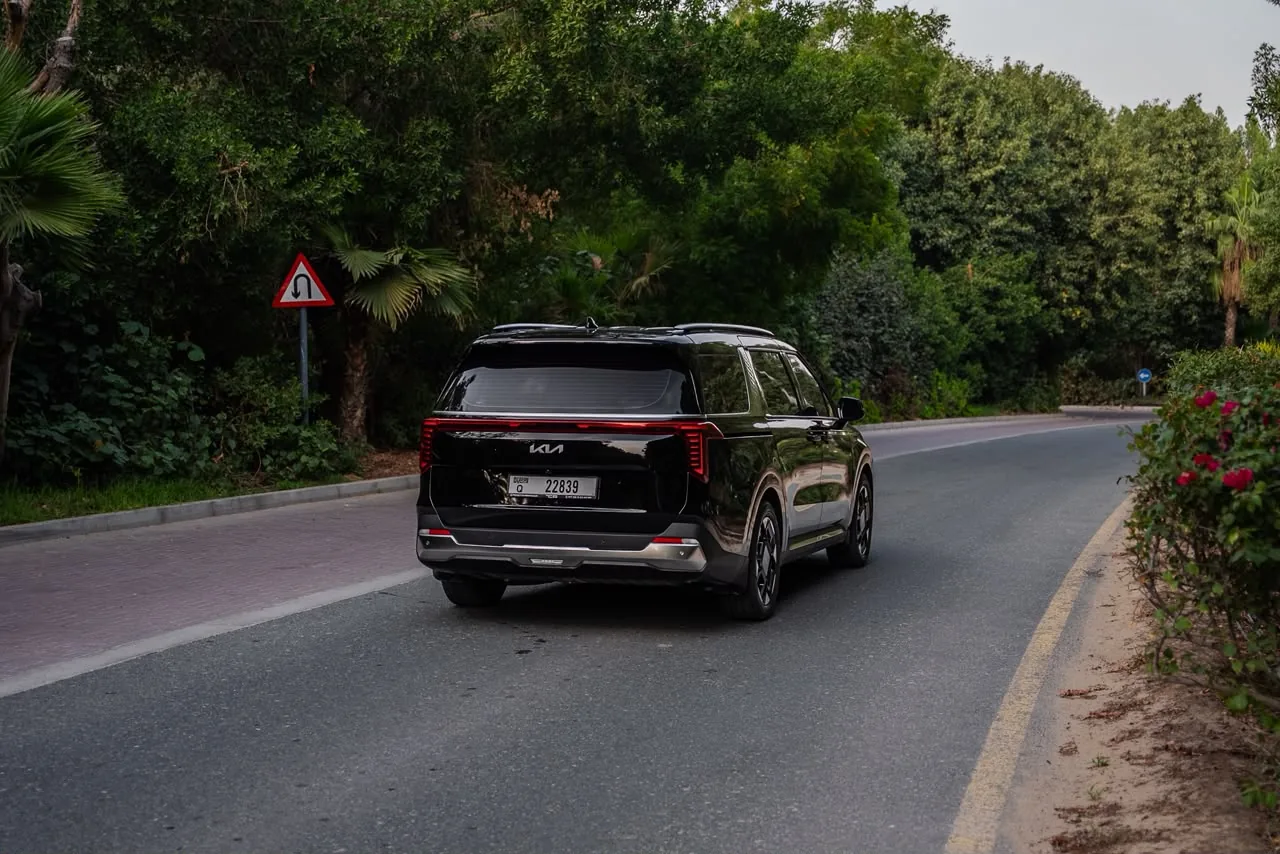 Kia Carnival 2025 — photo 4