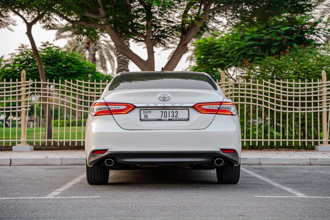 Toyota Camry 2024 — photo 4