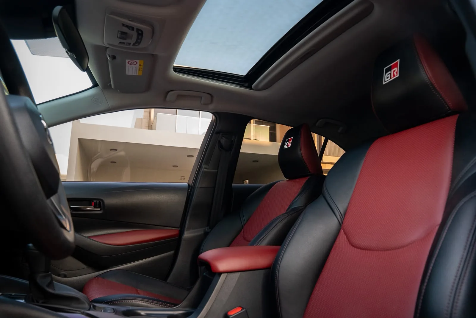 Toyota Corolla (Levin) 2025 — Sport Kit — photo 6