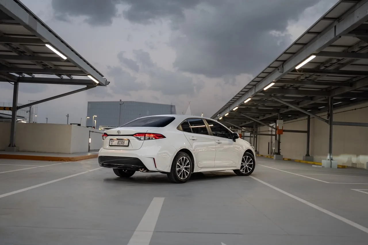 Toyota Corolla (Levin) 2025 — Standard — photo 3